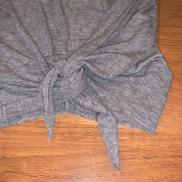 JAKES DRY GOODS~Split Cutout Back Tank Top~Size XS - Picture 9 of 10